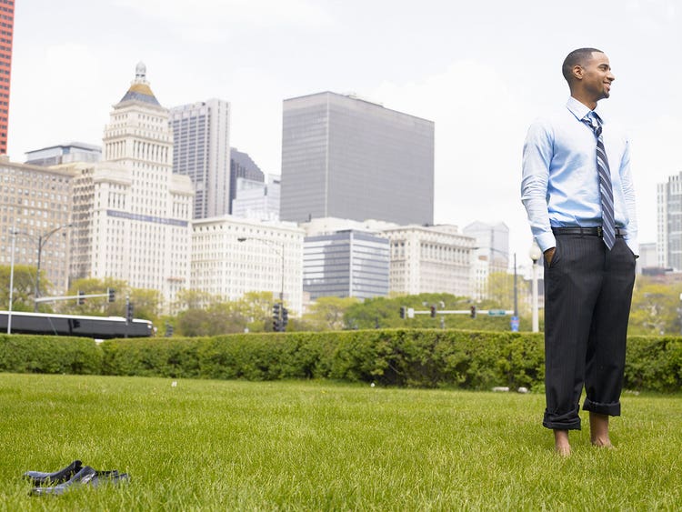 5-man-walking-barefoot-on-the-grass