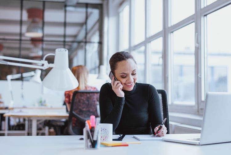 2-woman-at-work