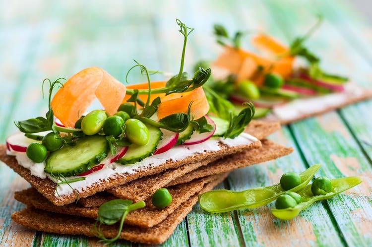 cover-fit-in-the-kitchen