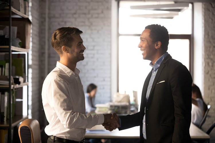 6-friendly-meeting
