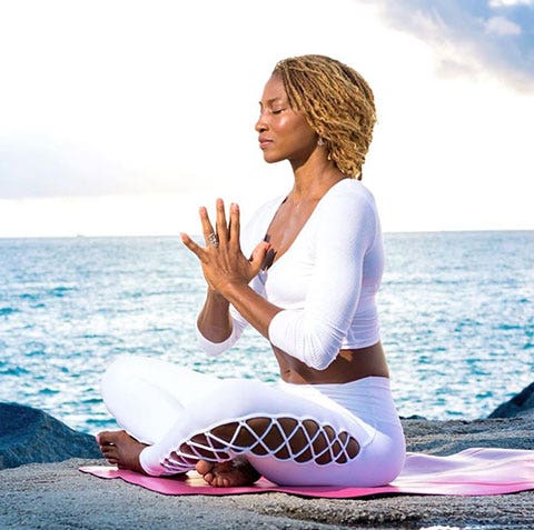 koya-webb-meditating