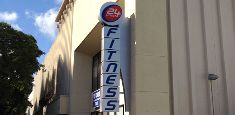 Honolulu Club front picture