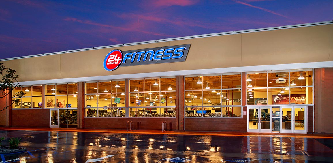  24 Hour Fitness Pool Huntington Beach Ca for Gym